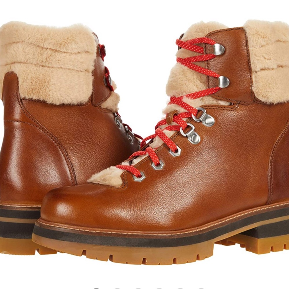 CLARKS - Orianna Hiker